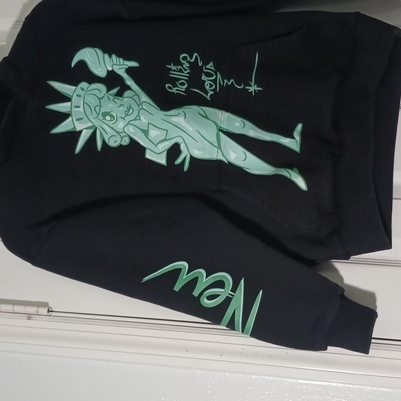 Rolling Loud New York Hoodie - Picture 2 of 5